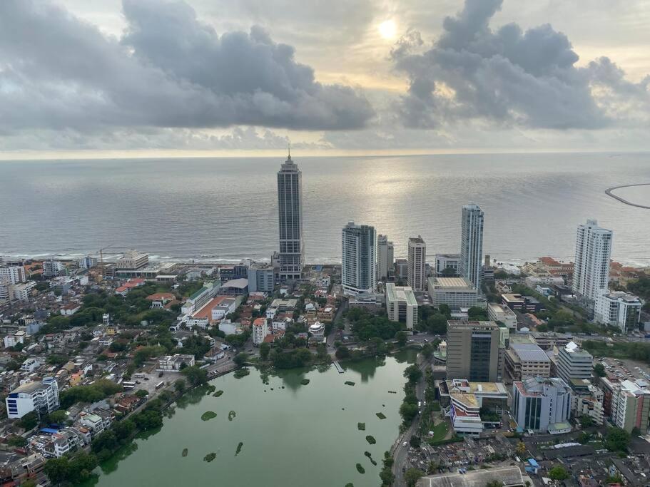 Altair Colombo - View, Location, Ultra Luxury! Apartment Exterior photo
